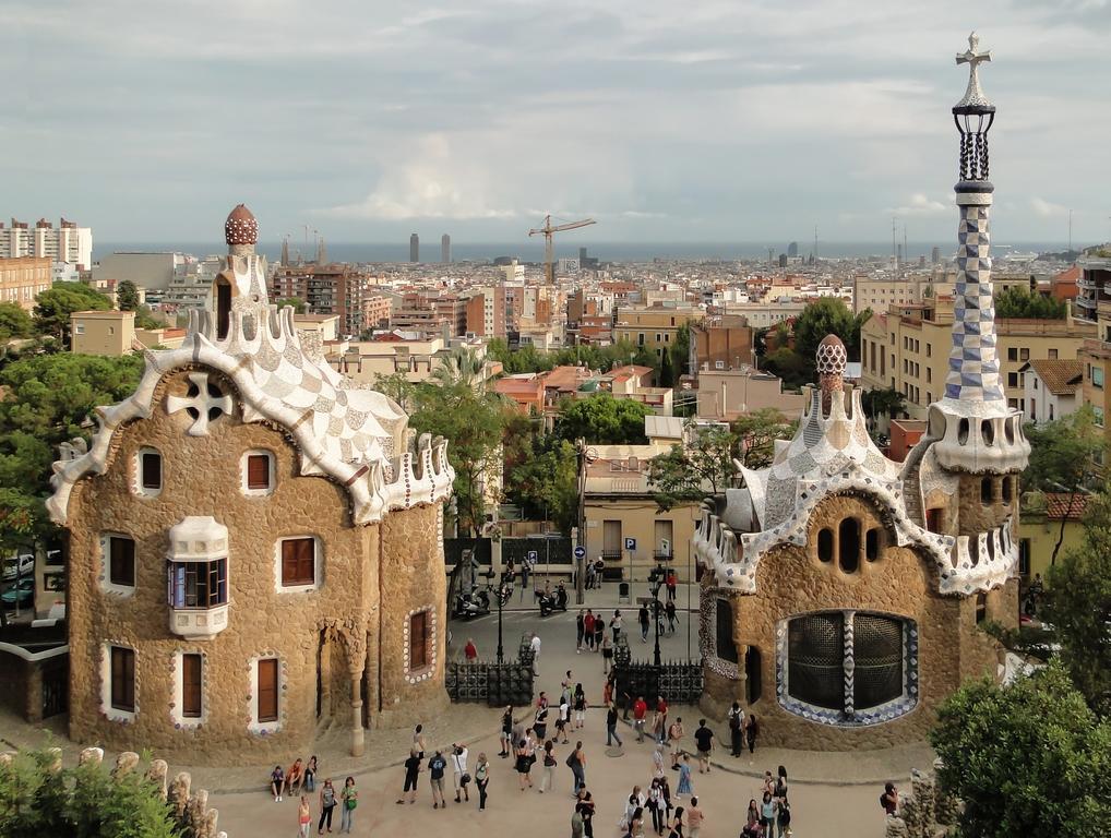 Atic Gaudi-Gracia Apartment Barcelona Exterior photo