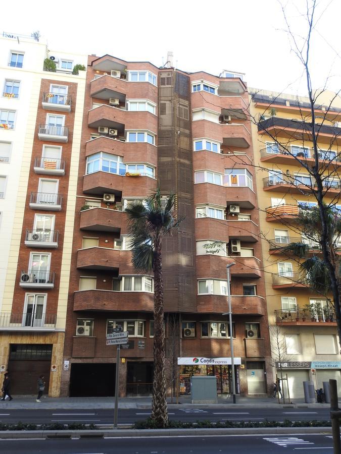 Atic Gaudi-Gracia Apartment Barcelona Exterior photo